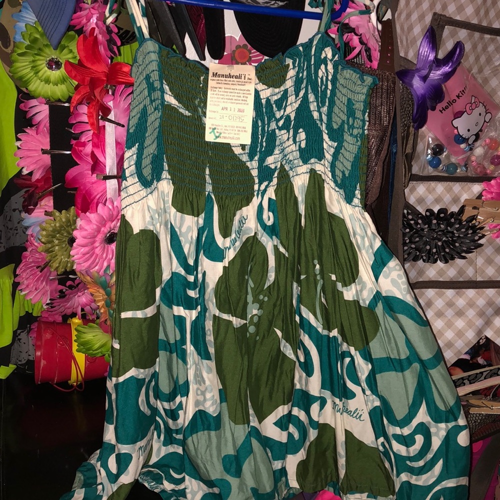 New with tags manuhealii Xlarge